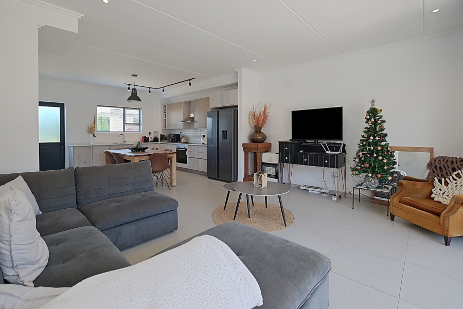 3 Bedroom Property for Sale in Sandown Western Cape